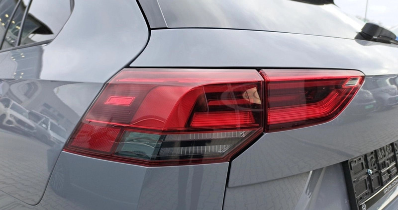 Volkswagen Golf cena 184150 przebieg: 1, rok produkcji 2024 z Łódź małe 562